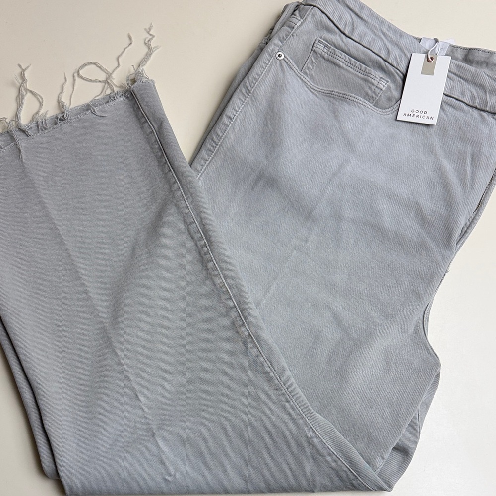 Good American Good Legs Crop Mini Boot Cut Size 22